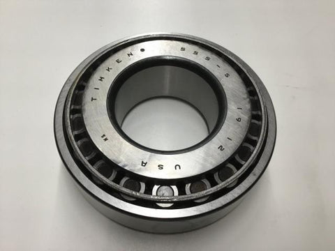 72647